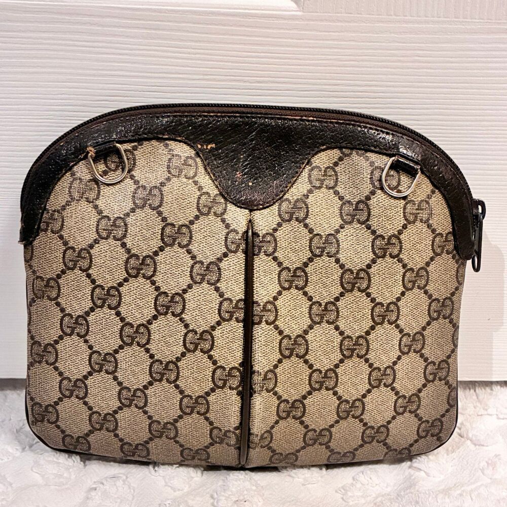 Vintage Gucci Supreme Crossbody Handbag - Picture 7 of 12